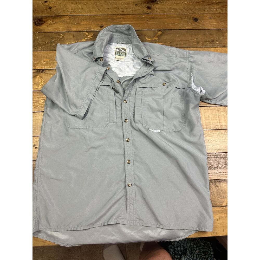 Drake Clothing Mens Shirt Small Gray Short Sleeve Vented Casual Outdoors